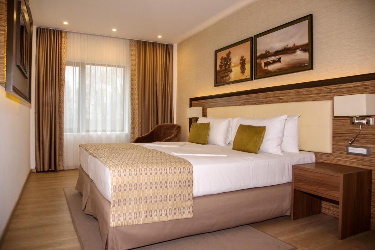 New Egreta Resort Dunavatu de Jos Ngoại thất bức ảnh