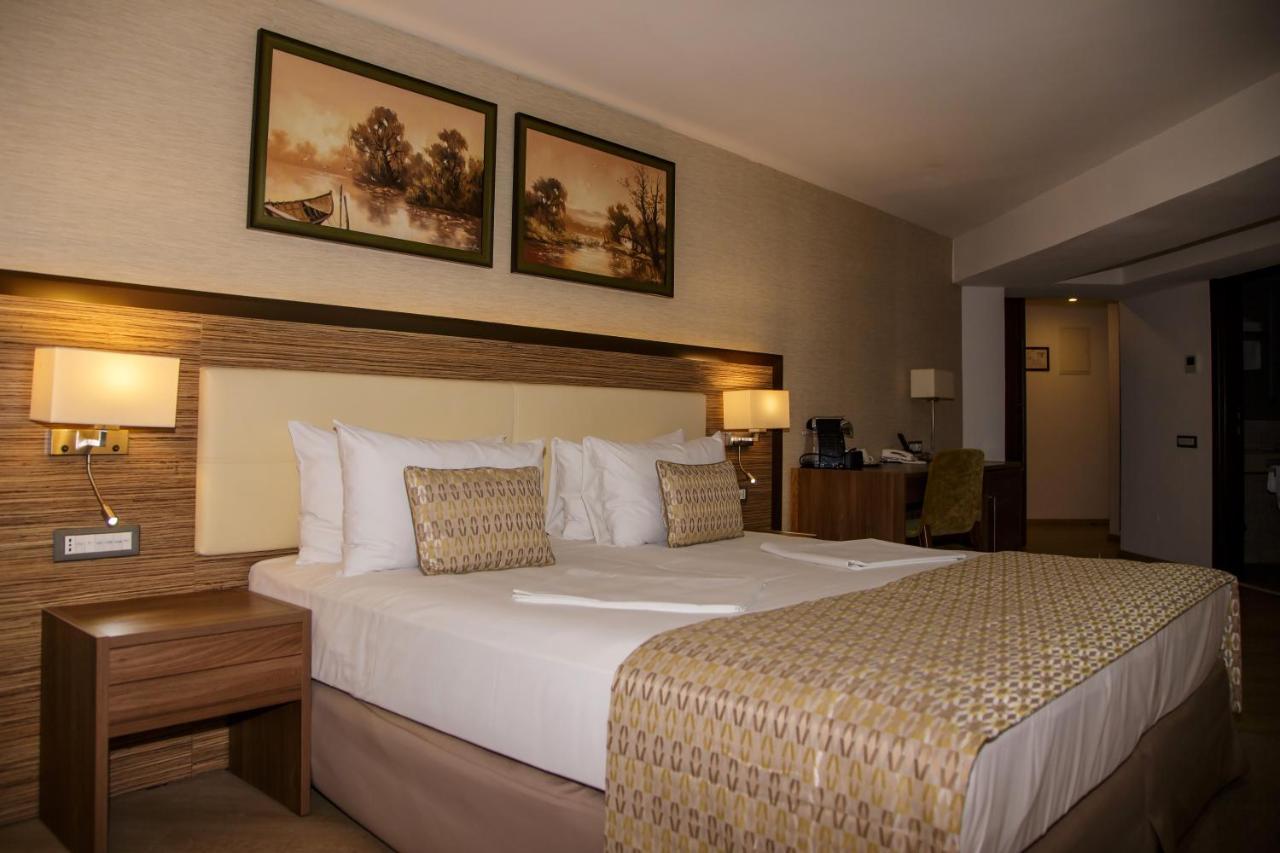 New Egreta Resort Dunavatu de Jos Ngoại thất bức ảnh